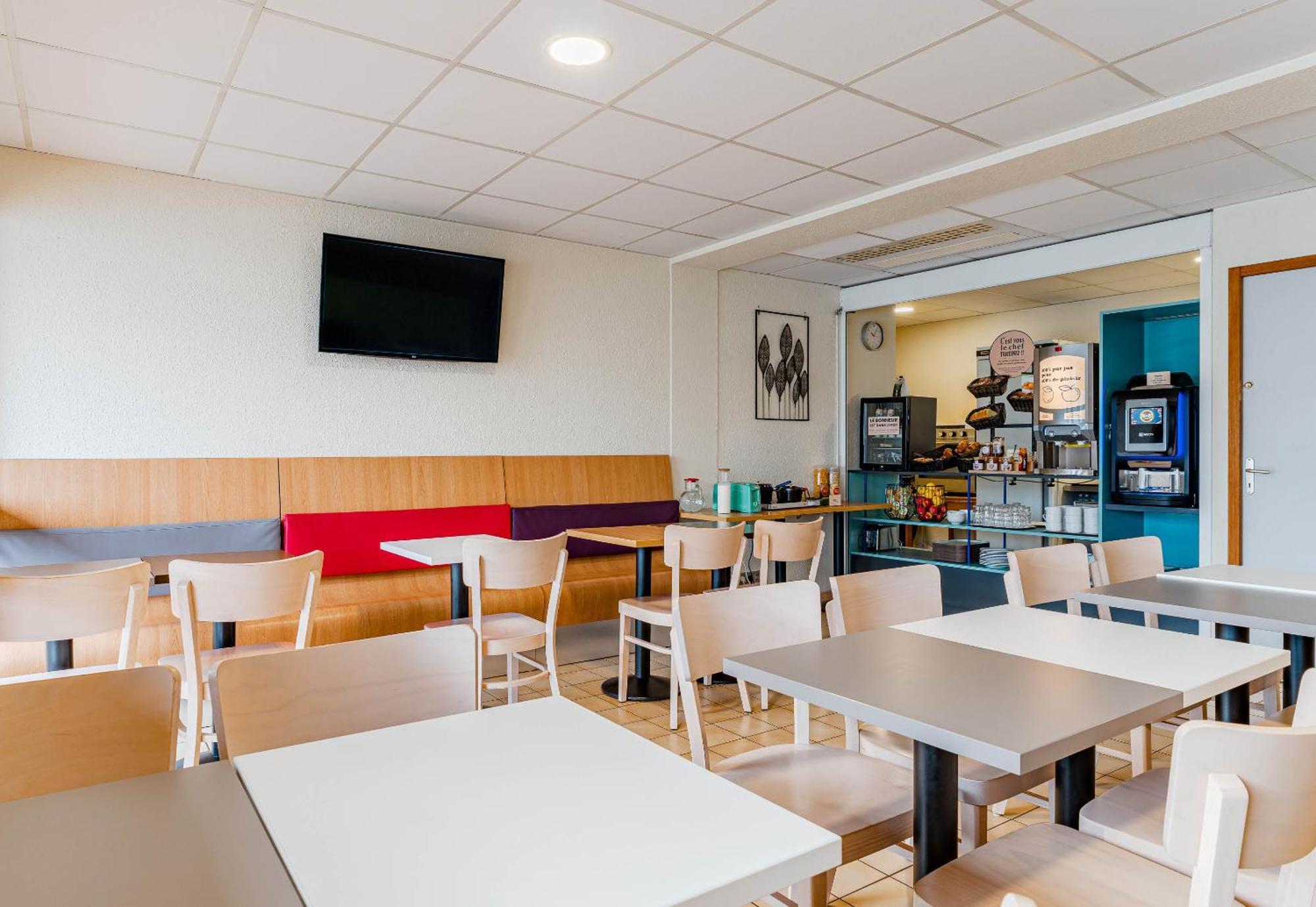 Hotel B&B Hôtel Chatellerault Châtellerault