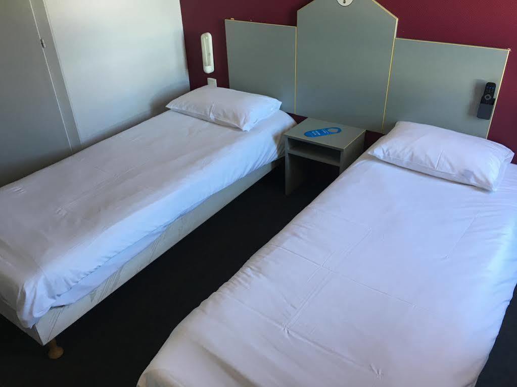 B&B Hôtel Chatellerault Hotel